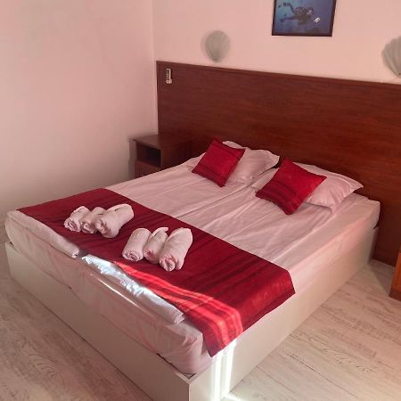 Ribarska Sreshta Family Hotel Zarewo Exterior foto