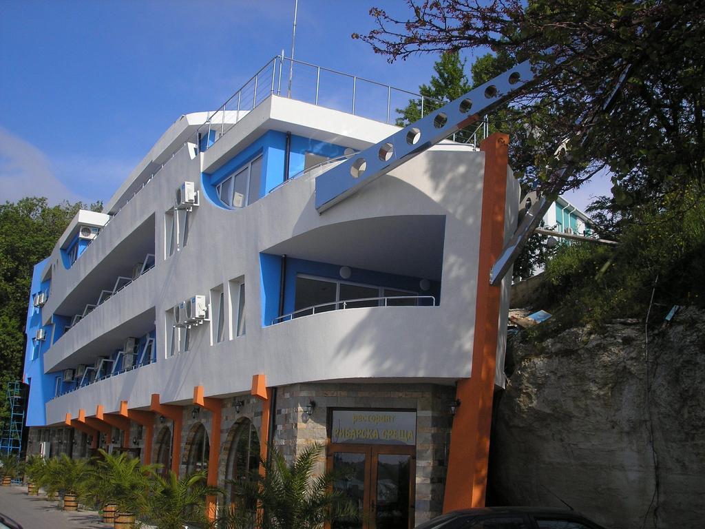 Ribarska Sreshta Family Hotel Zarewo Exterior foto